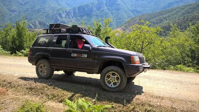 Grand Cherokee ZJ,ZG de 1993 à 1998 110-130mm - Amortisseur de direction Trail Master AVANT SPORT pour Jeep