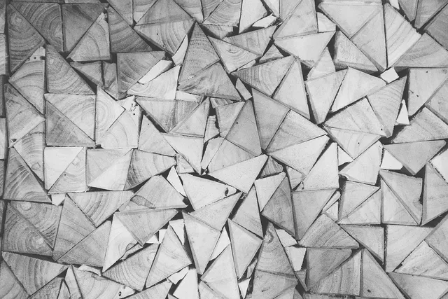 TRIANGULAR SILVER - 6 x 16 - 6 x 139.7 - Dep-10